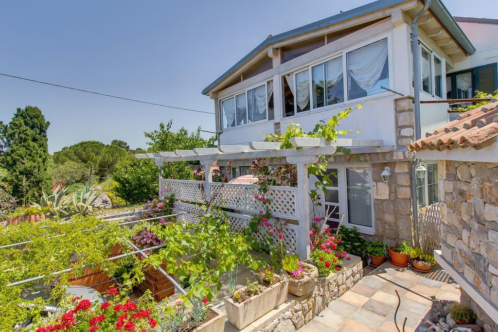 Apartment Neno - Terrace & Parking Veli Lošinj Eksteriør billede