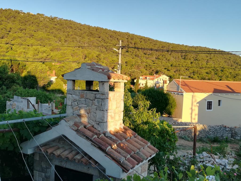 Apartment Neno - Terrace & Parking Veli Lošinj Eksteriør billede