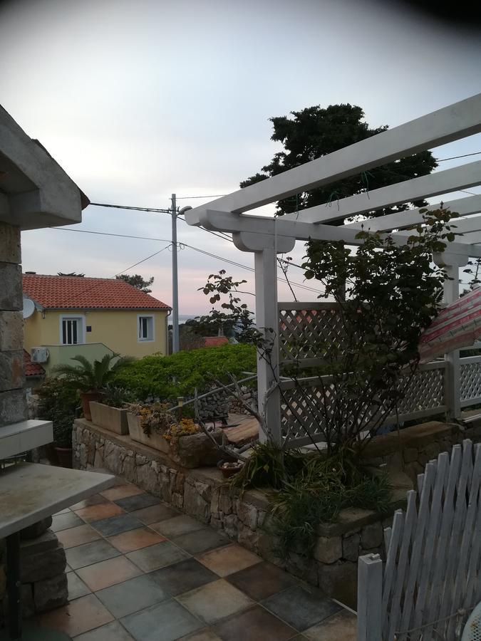 Apartment Neno - Terrace & Parking Veli Lošinj Eksteriør billede