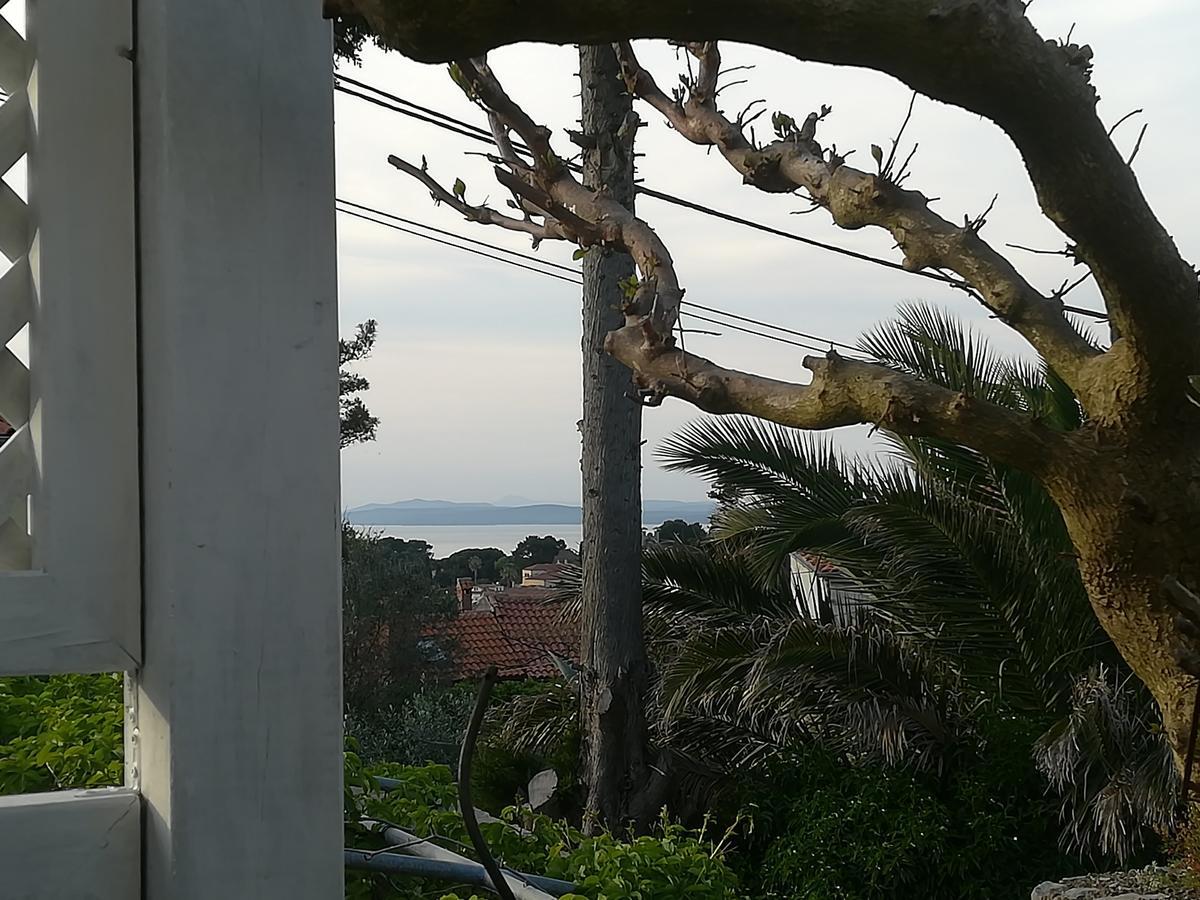 Apartment Neno - Terrace & Parking Veli Lošinj Eksteriør billede